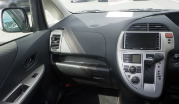 2009 TOYOTA RACTIS AT full