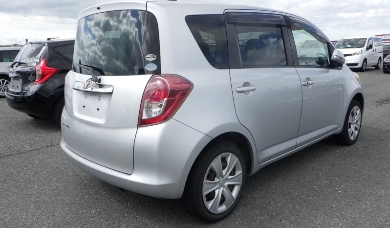 2009 TOYOTA RACTIS AT full