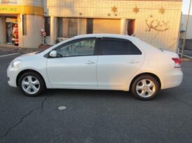 2011 TOYOTA BELTA G