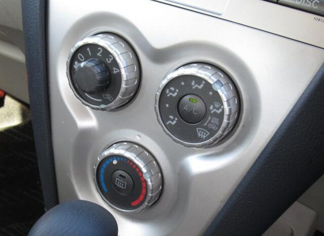 2005 TOYOTA BELTA X full