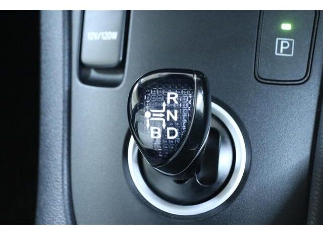 2016 TOYOTA AURIS HYBRID G full