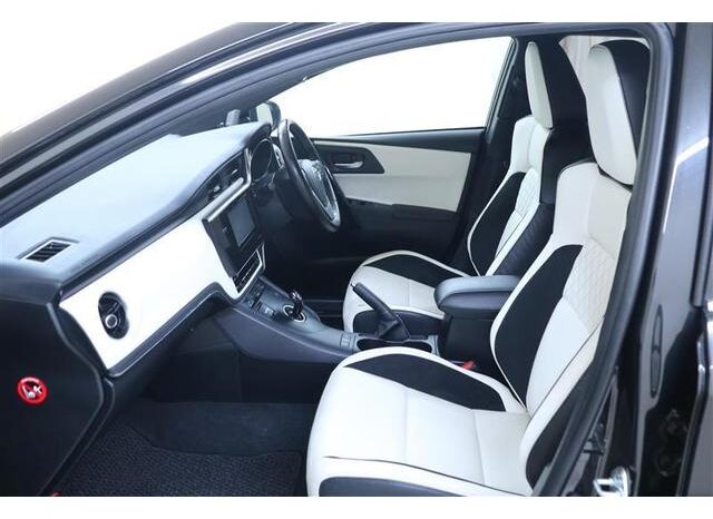2016 TOYOTA AURIS HYBRID G full