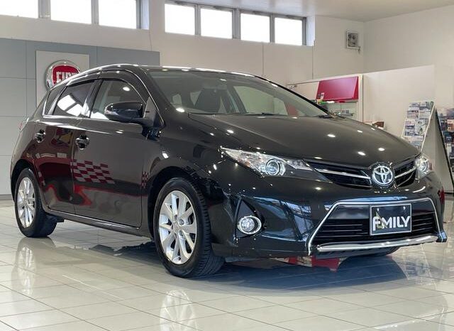 2013 TOYOTA AURIS 180G full