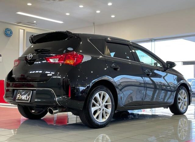 2013 TOYOTA AURIS 180G full