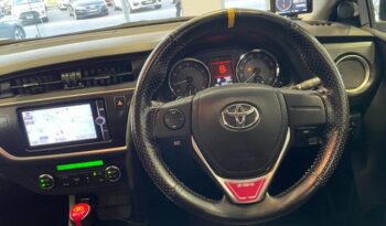 2013 TOYOTA AURIS 180G full