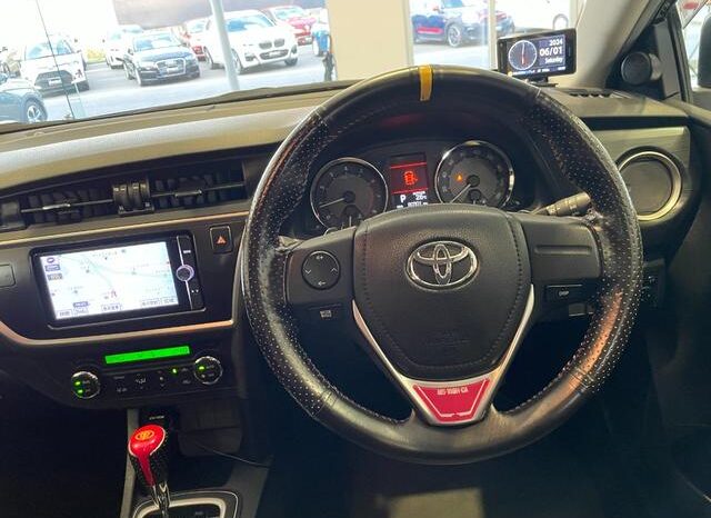 2013 TOYOTA AURIS 180G full