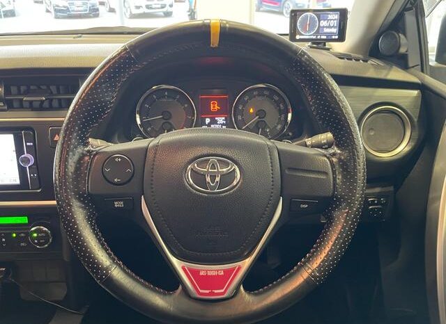 2013 TOYOTA AURIS 180G full