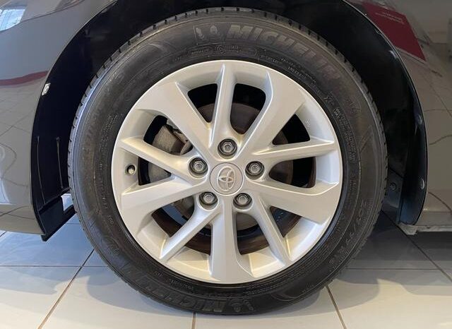 2013 TOYOTA AURIS 180G full